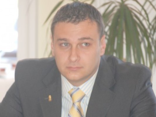 Florin Gheorghe atacă atitudinea non-combat a candidaţilor la CJC